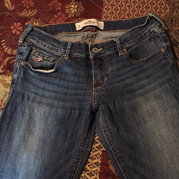 ✅HOLLISTER JEANS - Picture 4 of 8